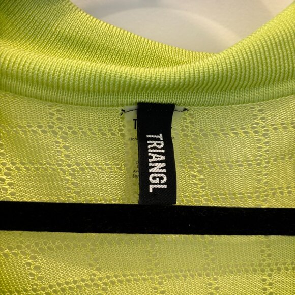 Triangl Flynn Coverup - Picture 3 of 6